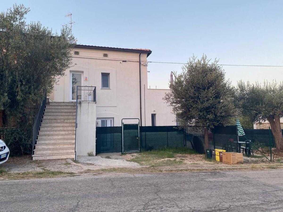 Casa Venere Apartment Rocca San Giovanni Luaran gambar